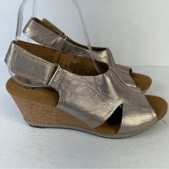 Clarks Bronze Wedge Sandals 7.5 - Picture 6 of 10